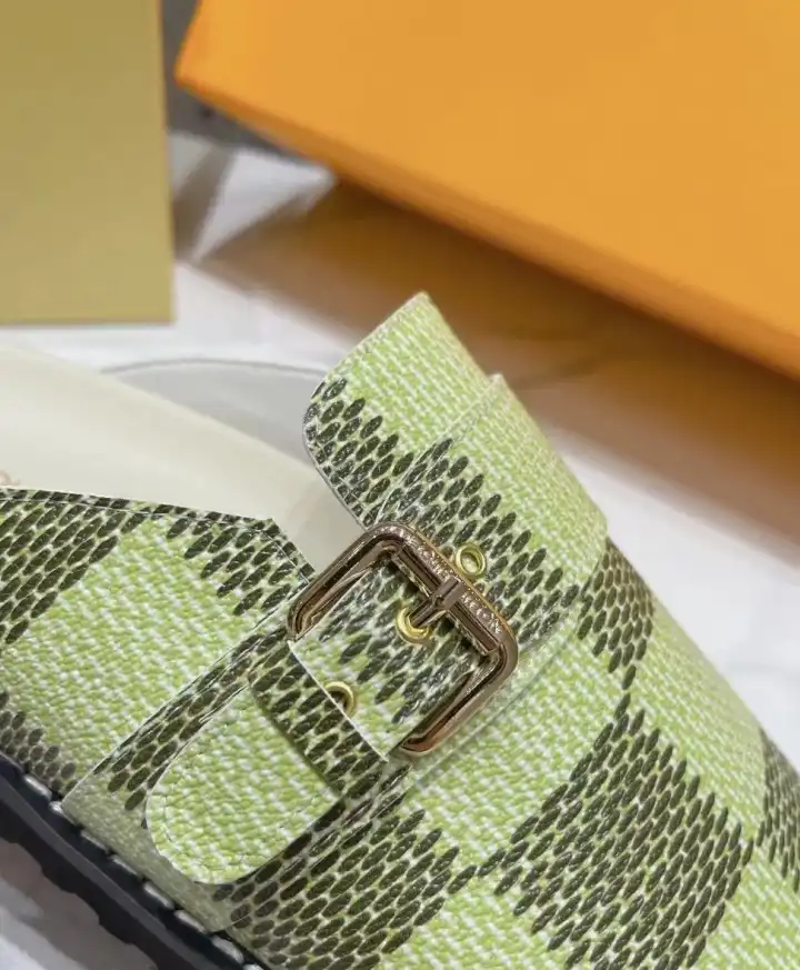 hype LV Slippers