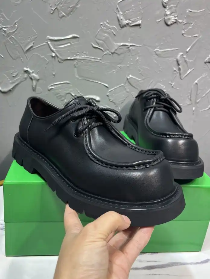 hype Bottega Veneta Leather Shoes