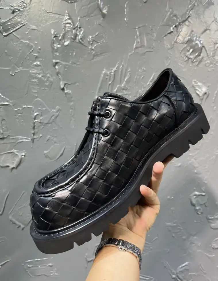 hype Bottega Veneta Leather Shoes