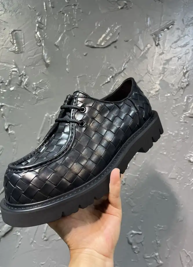 hype Bottega Veneta Leather Shoes