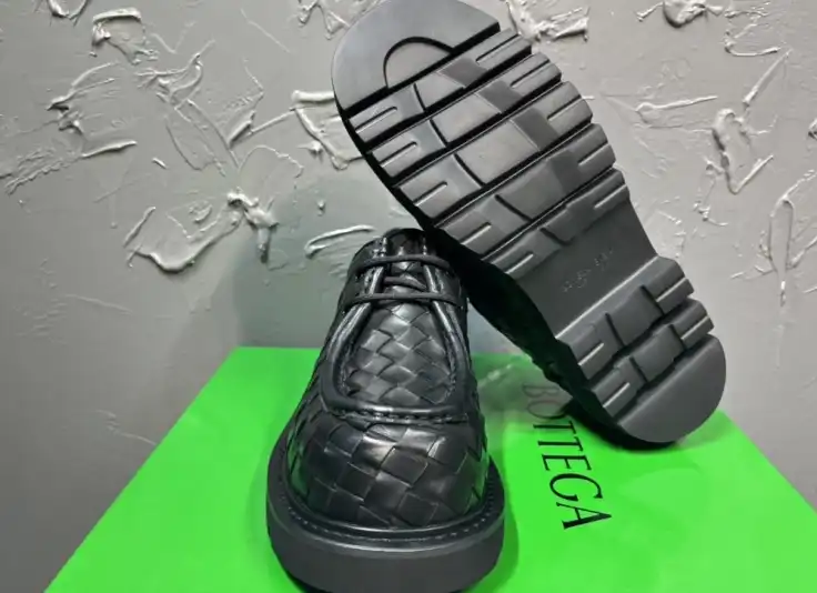 hype Bottega Veneta Leather Shoes