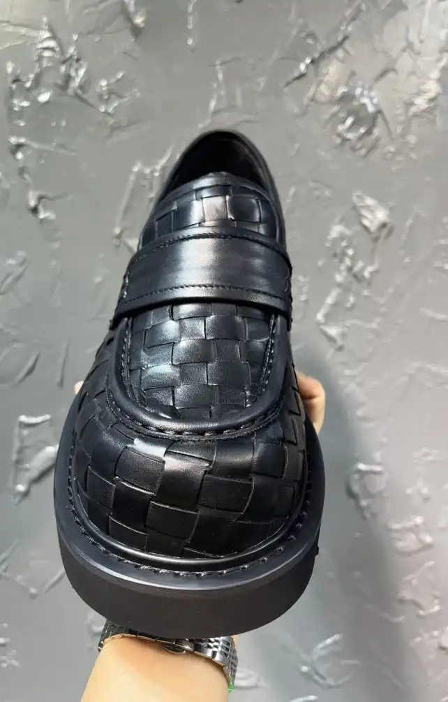 hype Bottega Veneta Leather Shoes