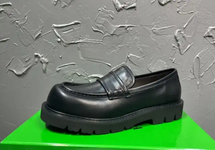 hype Bottega Veneta Leather Shoes