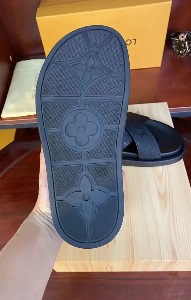 hype LV Slippers