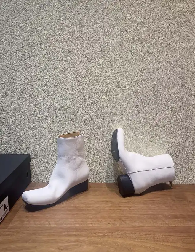 hype Hermes Boots