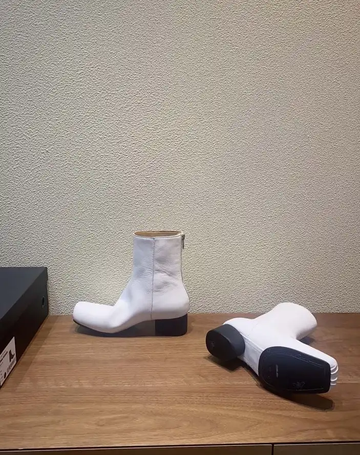 hype Hermes Boots