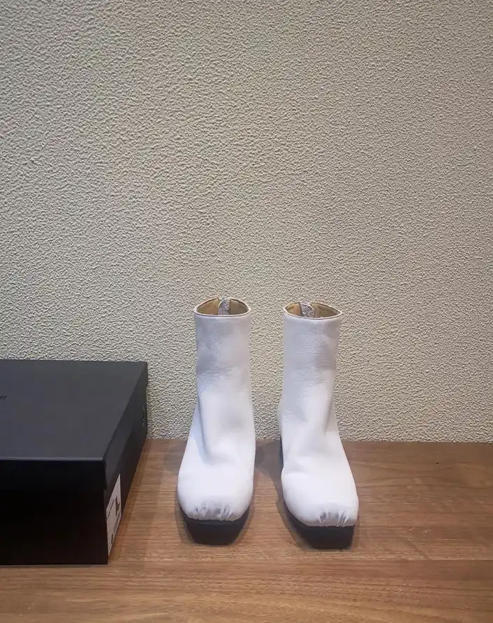 hype Hermes Boots