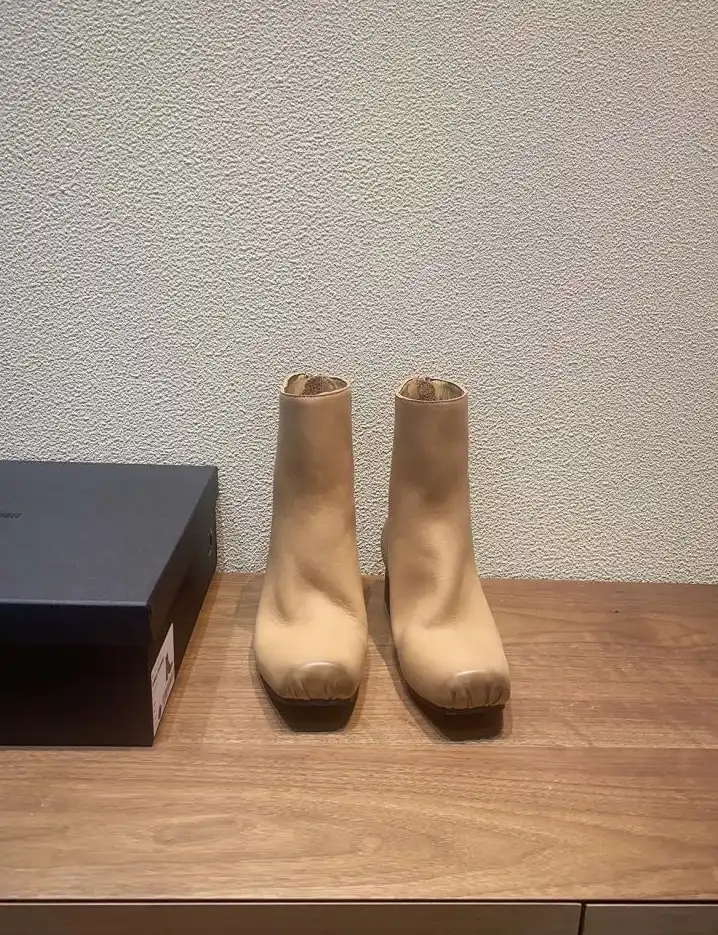 hype Hermes Boots