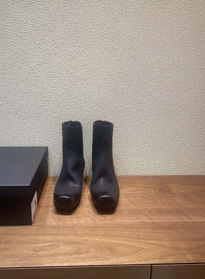 hype Hermes Boots