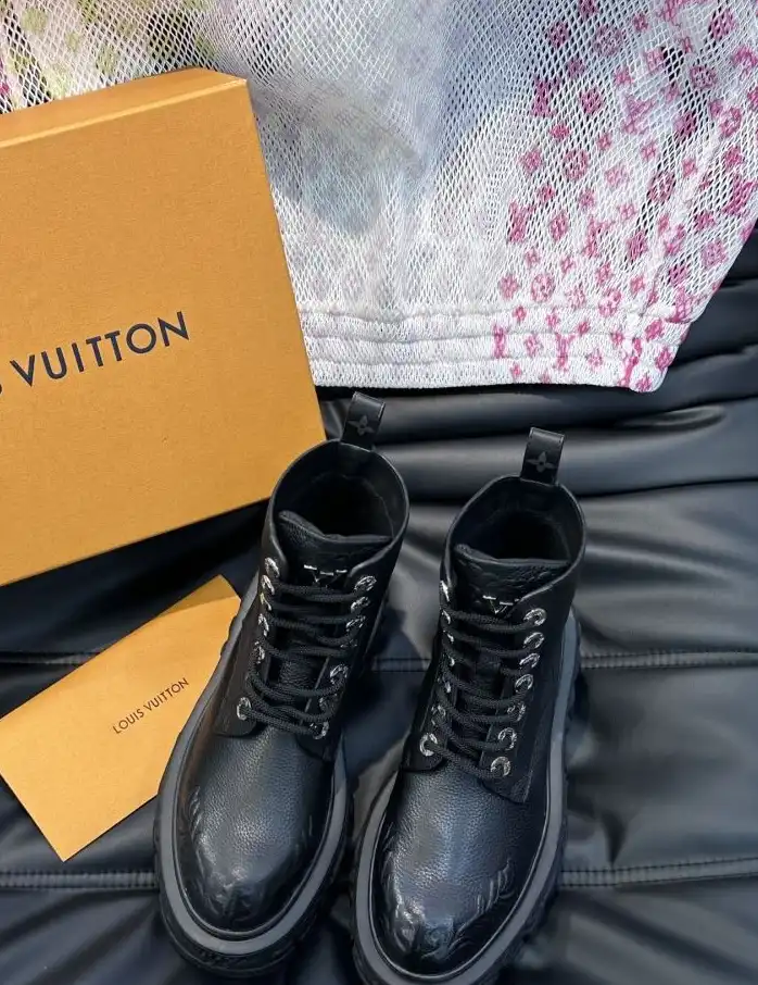 hype LV Boots