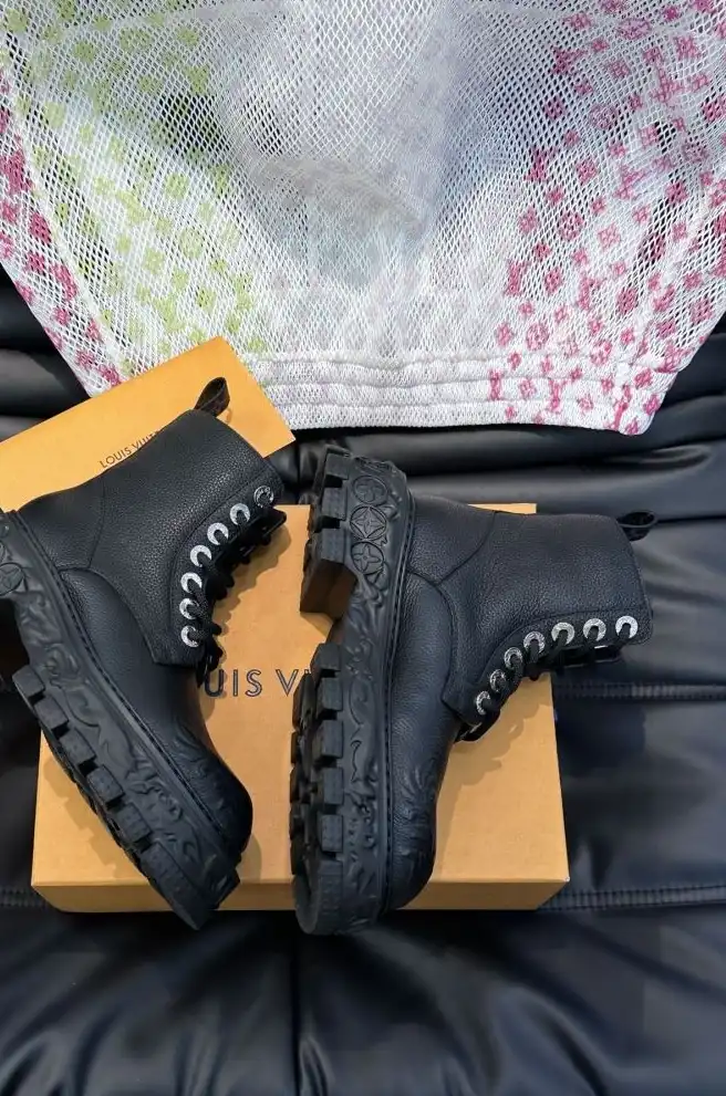 hype LV Boots