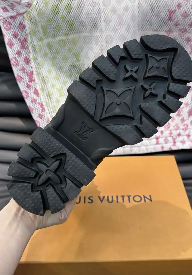 hype LV Boots