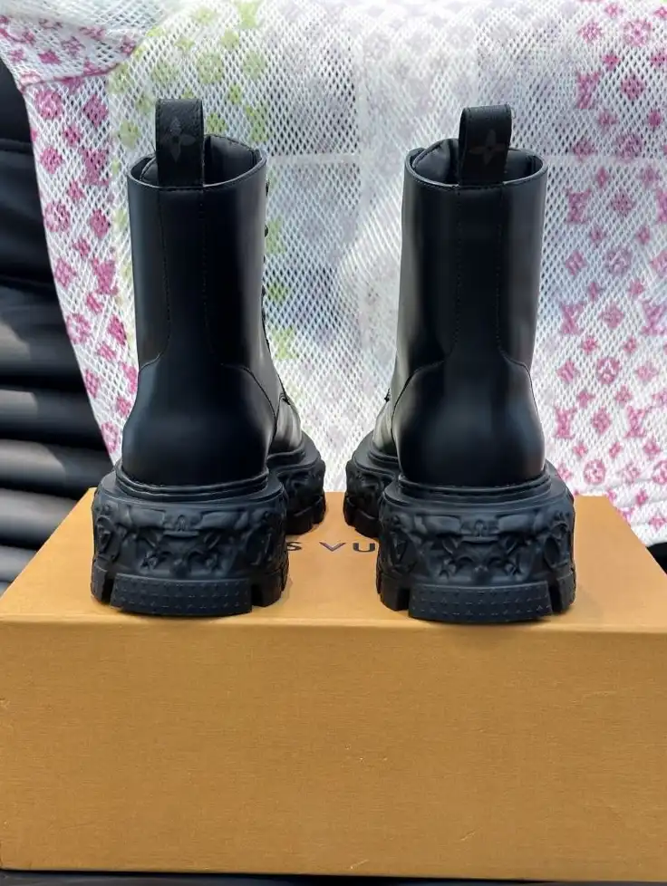 hype LV Boots