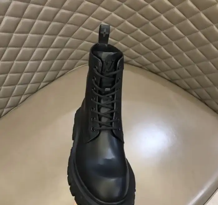 hype LV Boots