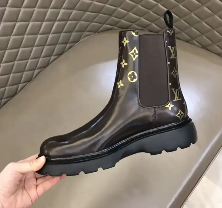 hype LV Boots