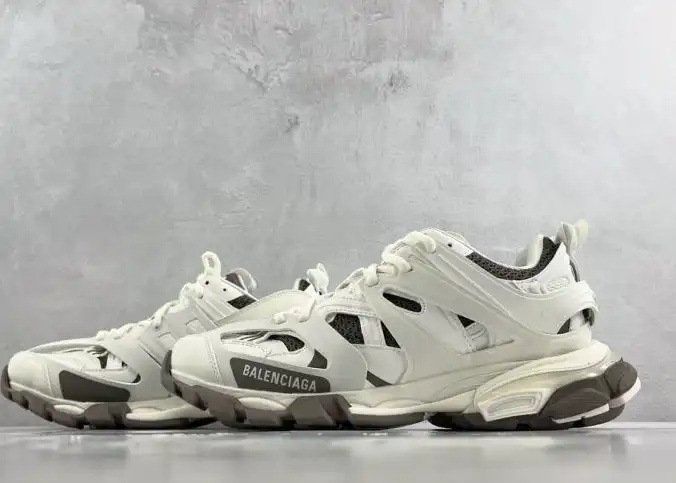 hype Balenciaga Sneakers