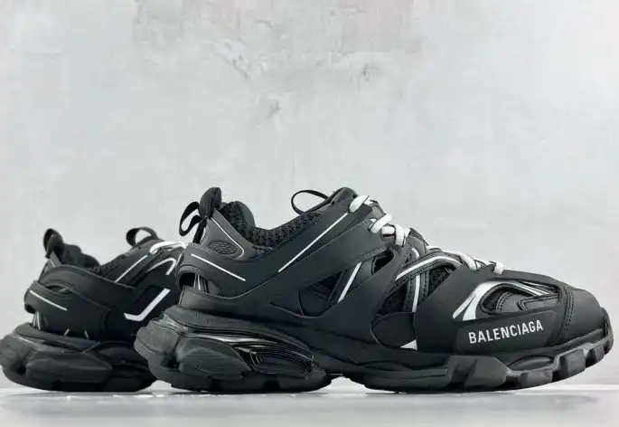 hype Balenciaga Sneakers