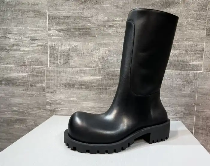 hype Balenciaga Boots