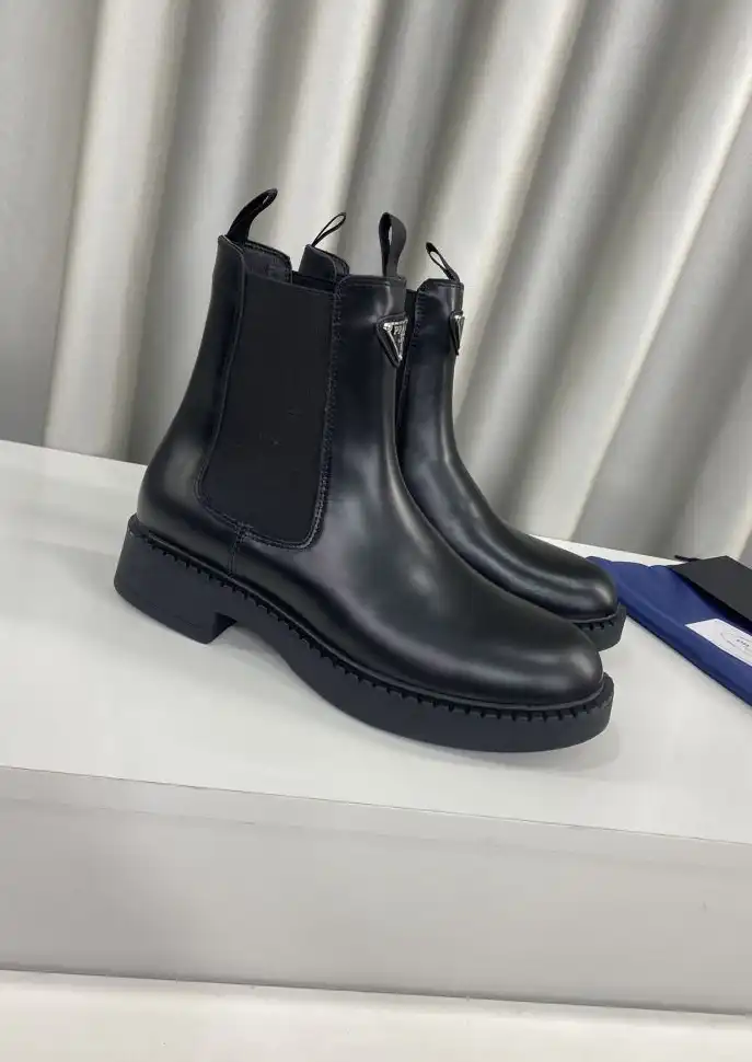 hype Prada Boots