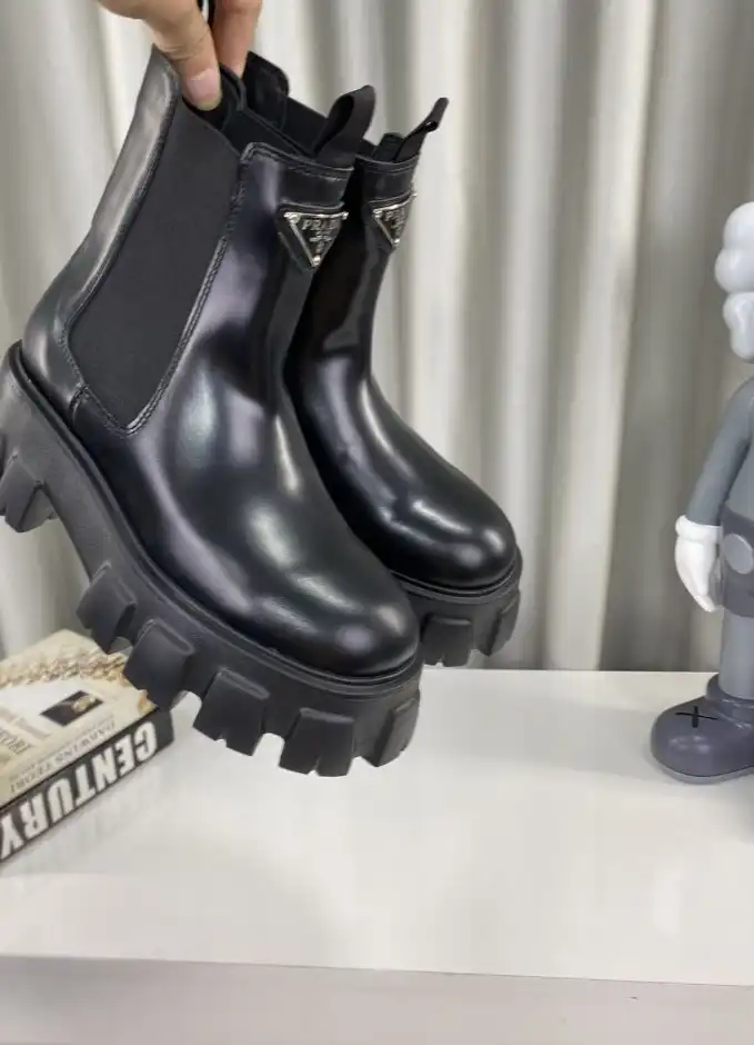 hype Prada Boots