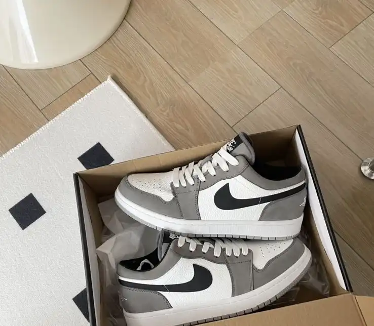 hype Nike Sneakers