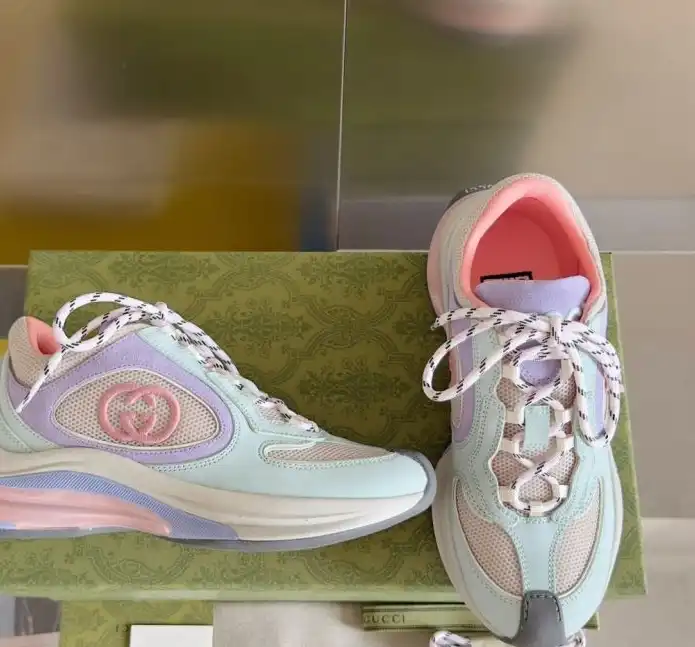 hype Gucci Sneakers