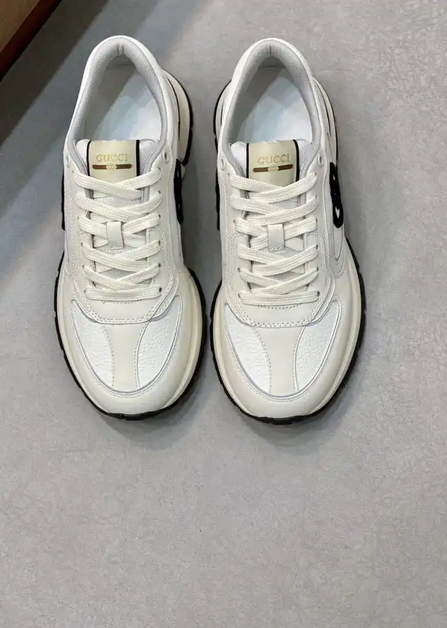 hype Gucci Sneakers