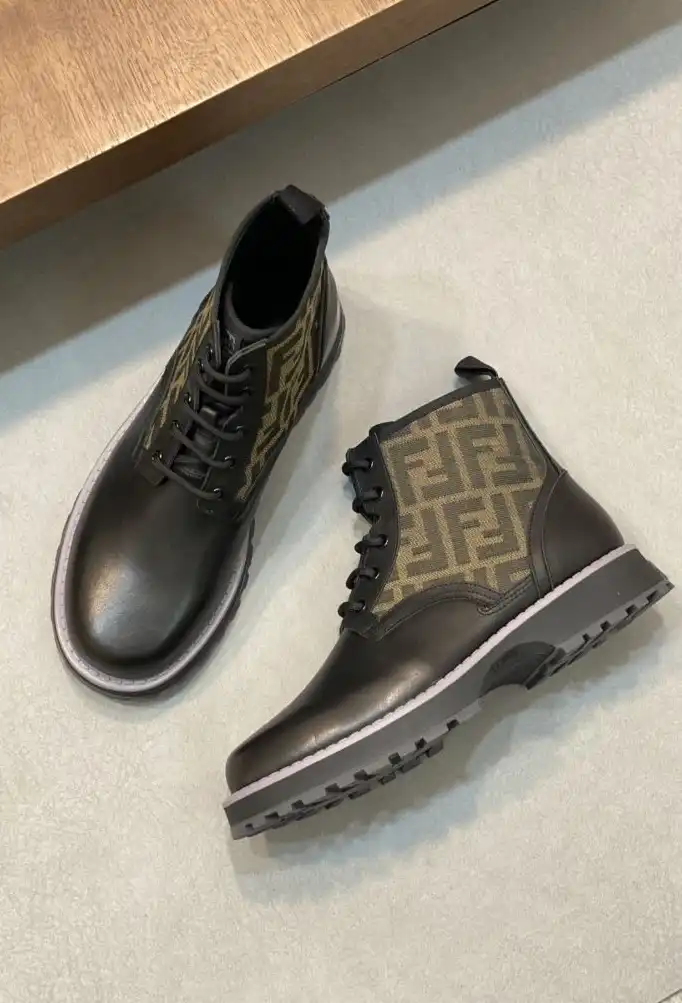 hype Fendi Boots