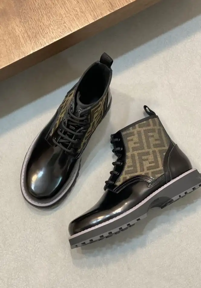 hype Fendi Boots