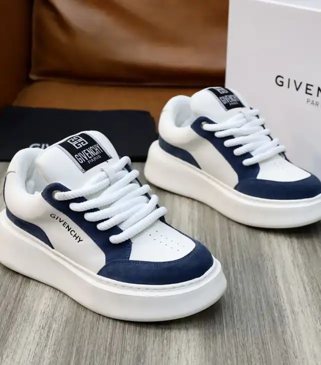 hype Givenchy Sneakers