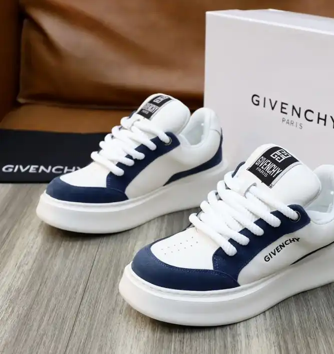 hype Givenchy Sneakers