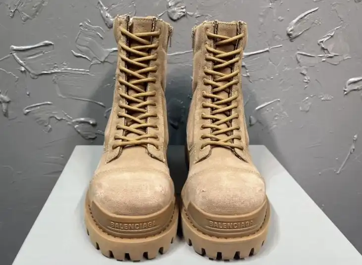 hype Balenciaga Boots