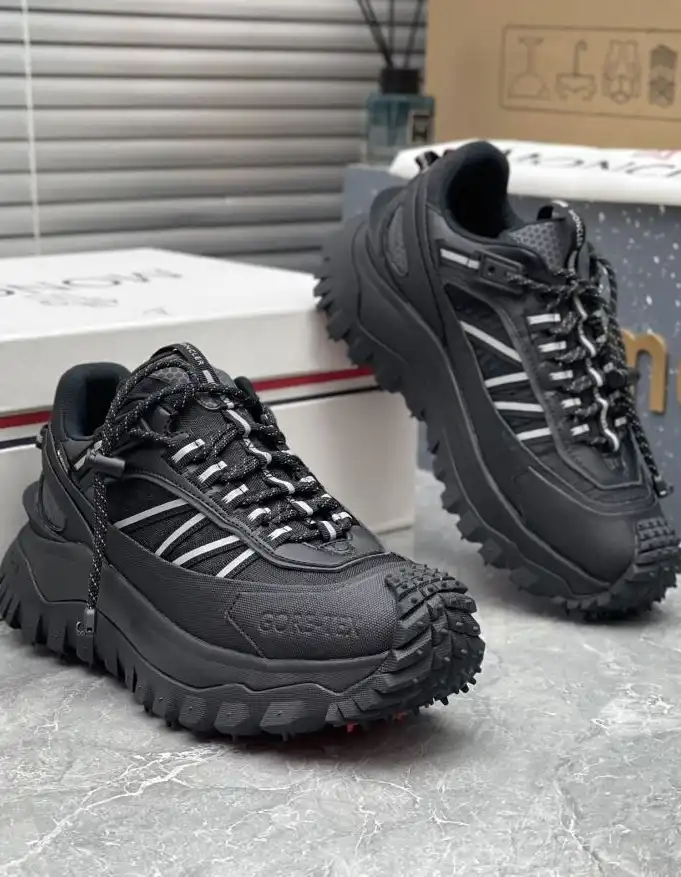 hype Moncler Sneakers