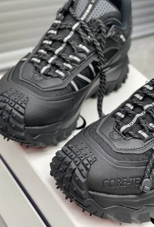 hype Moncler Sneakers