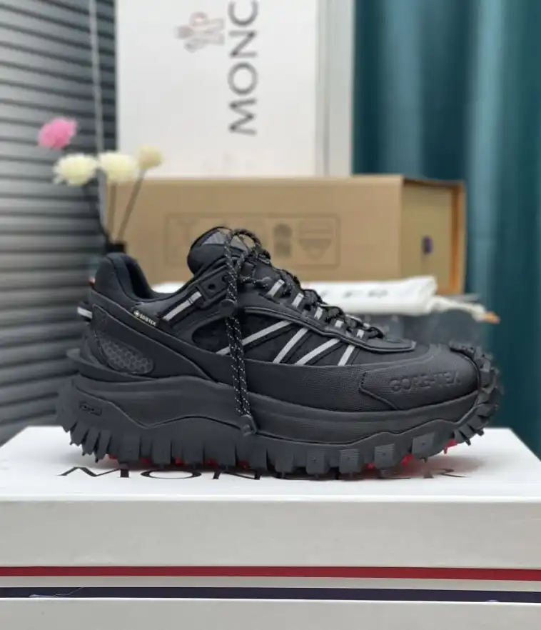 hype Moncler Sneakers