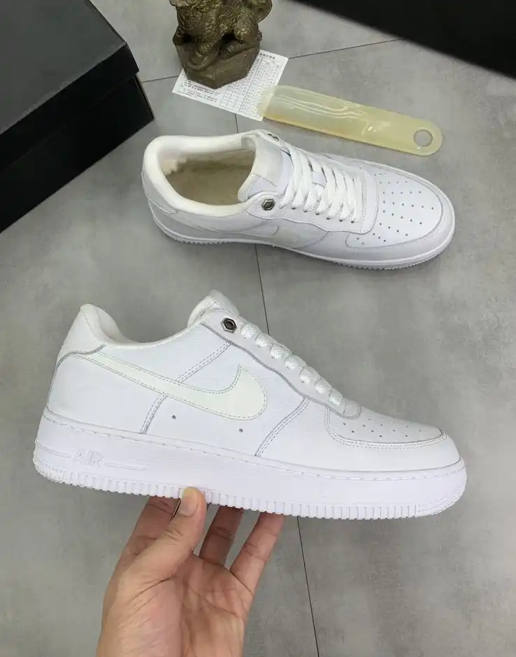 hype Nike Sneakers