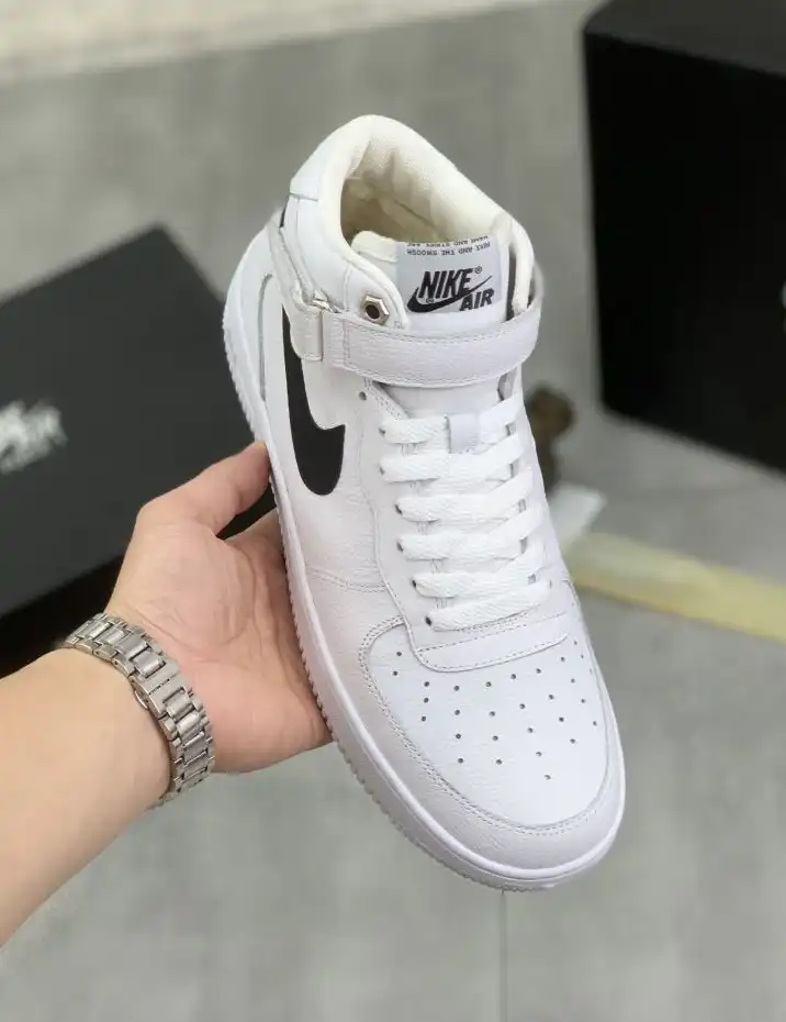 hype Nike Sneakers