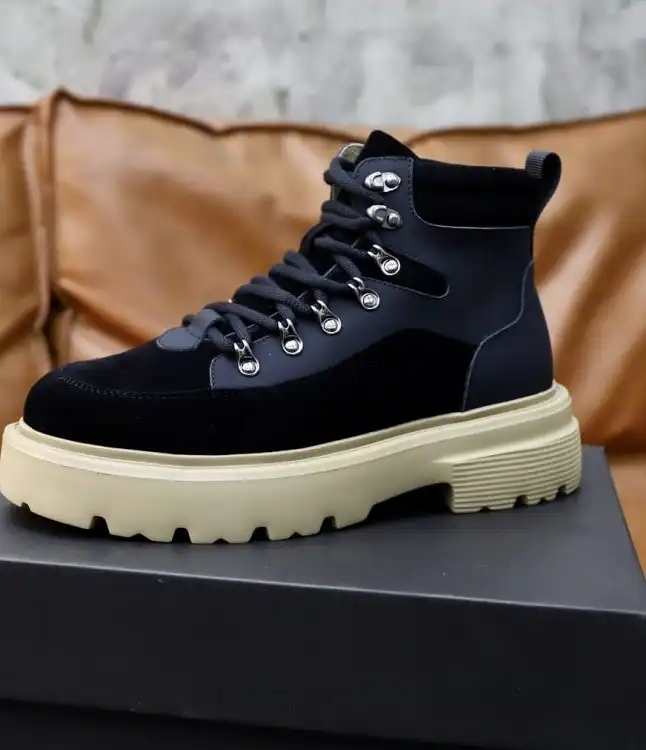 hype UGG Sneakers