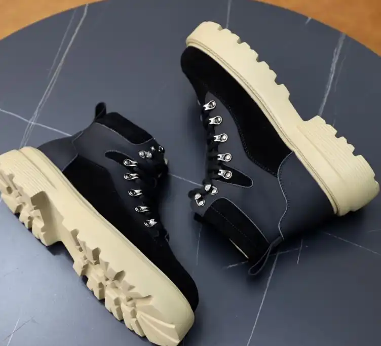 hype UGG Sneakers