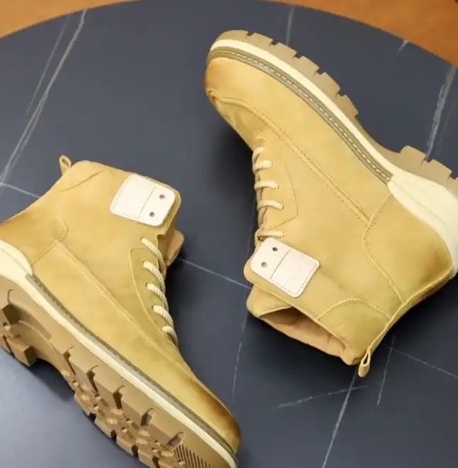 hype UGG Sneakers