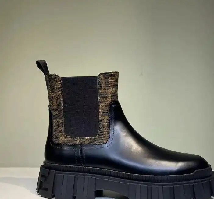 hype Fendi Boots