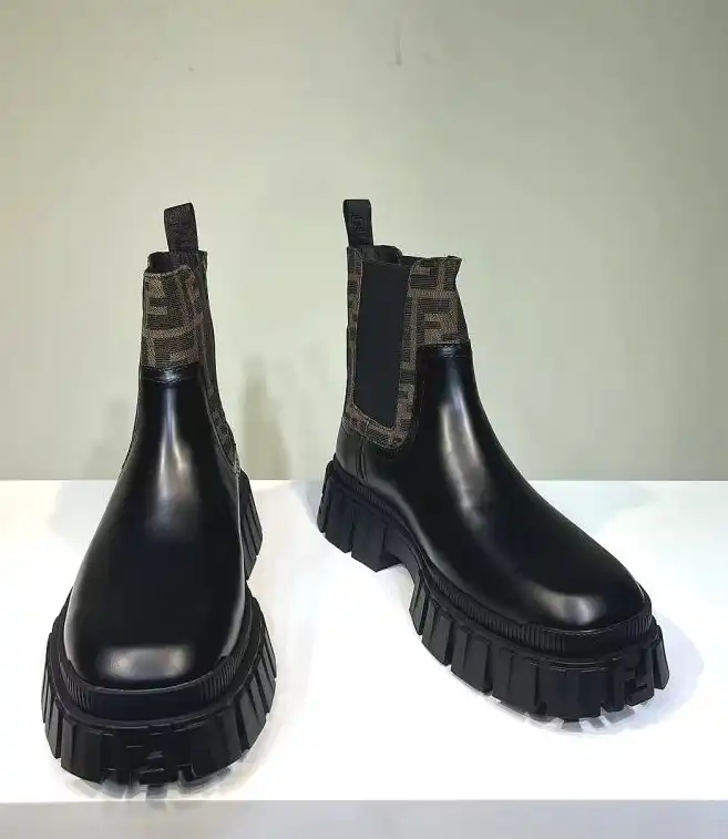 hype Fendi Boots