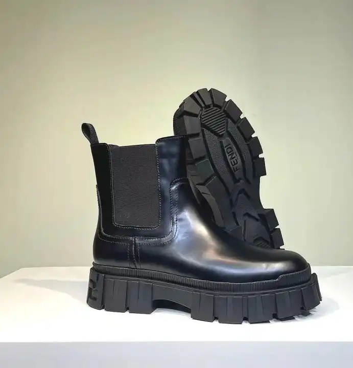 hype Fendi Boots