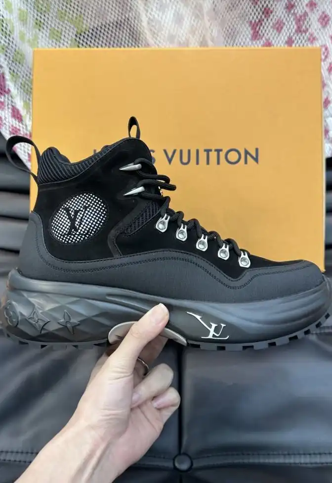 hype LV Boots