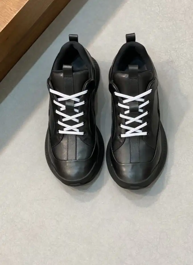 hype Hermes Sneakers