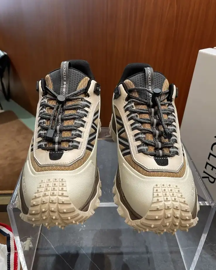 hype Moncler Sneakers