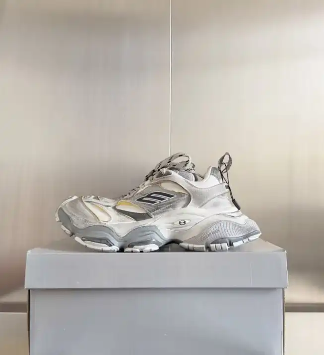 hype Balenciaga Sneakers