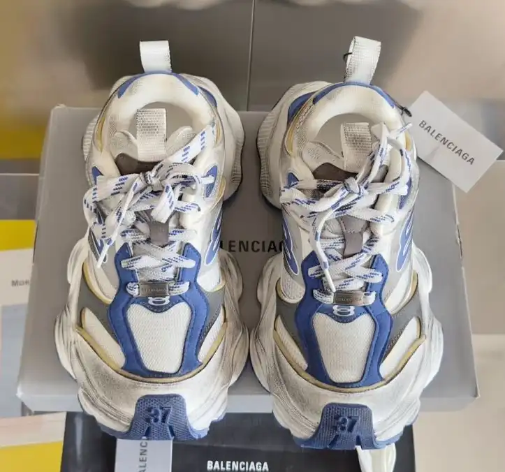 hype Balenciaga Sneakers