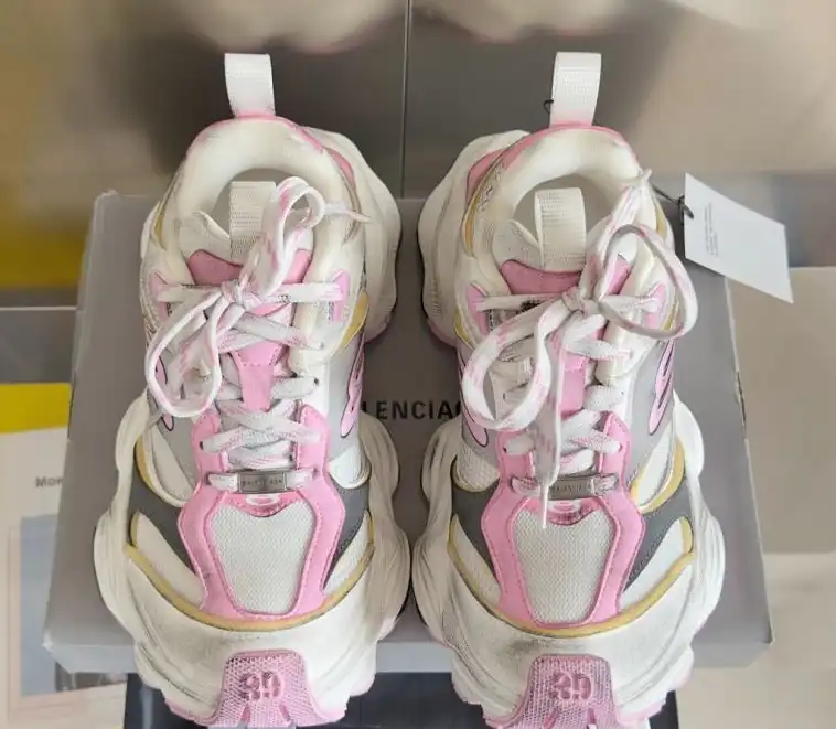 hype Balenciaga Sneakers