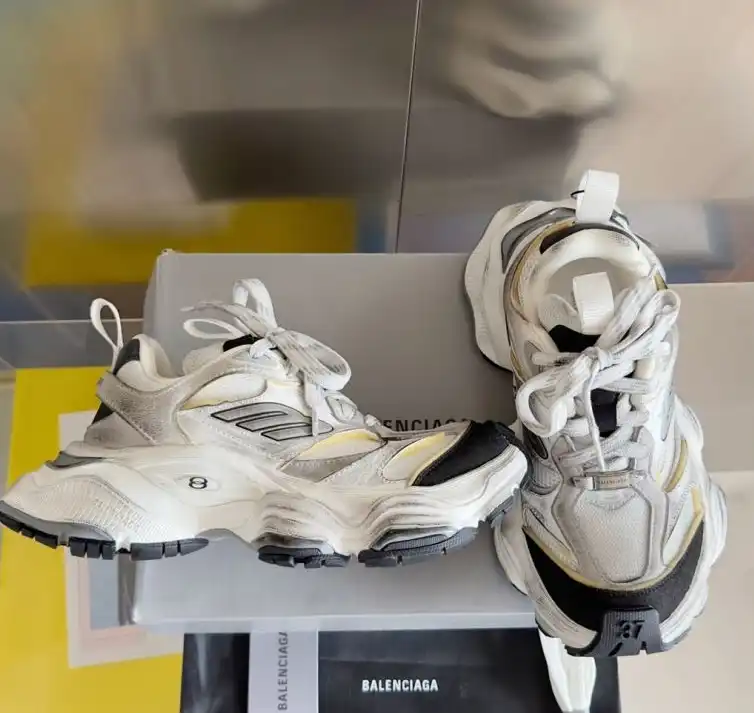 hype Balenciaga Sneakers